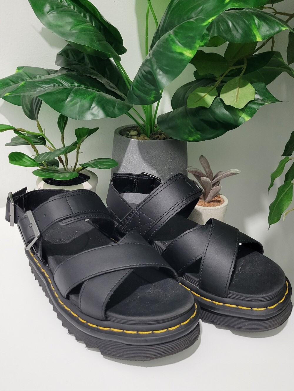 Dr. Martens | Voss II Athena Leather Strap Sandals (6) - Picture 6 of 13